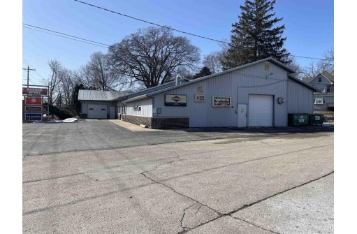 4916 Verona Road, Fitchburg, WI 53711