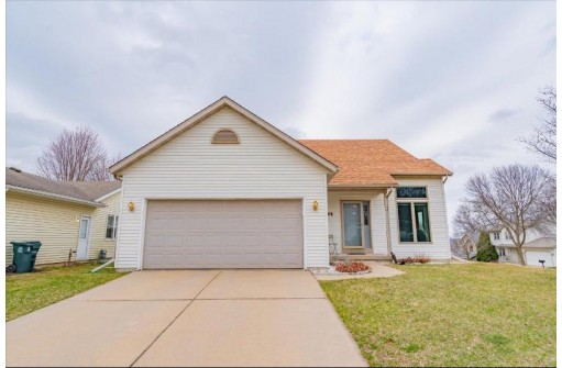 3802 Cosgrove Drive, Madison, WI 53719