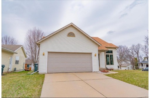 3802 Cosgrove Drive, Madison, WI 53719