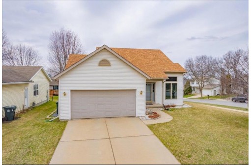 3802 Cosgrove Drive, Madison, WI 53719