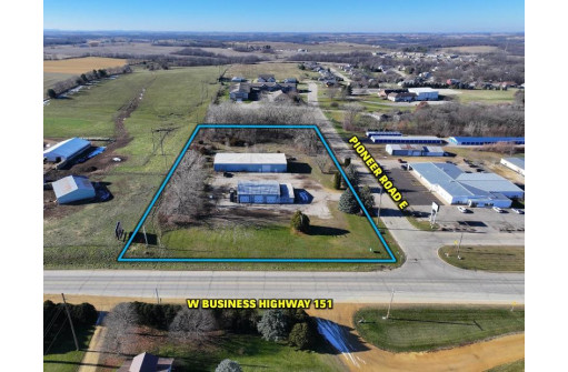 5961 Highway 151, Platteville, WI 53818