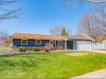 3302 Nightingale Lane Middleton, WI 53562