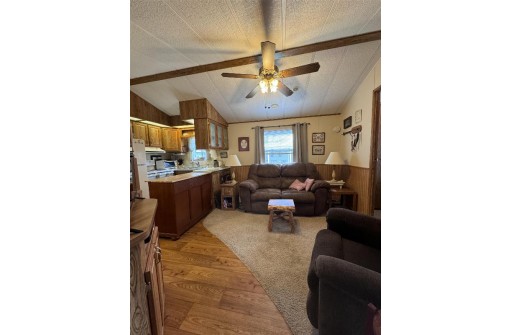 53 Dog Leg Drive, Wisconsin Dells, WI 53965