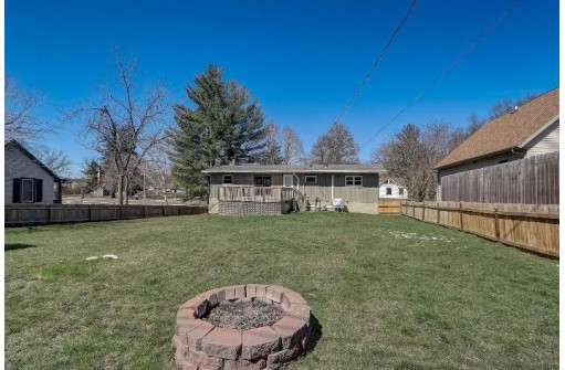 234 W Rio Street, Rio, WI 53960