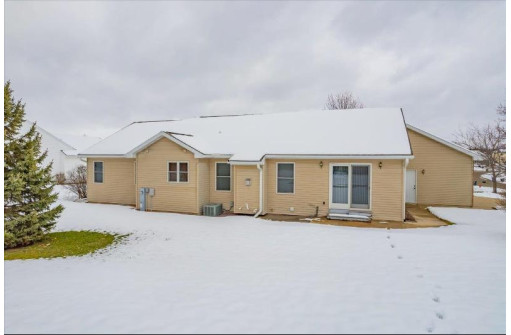 103 Oakview Drive, Rio, WI 53960