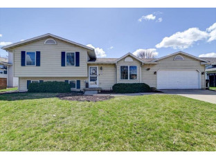 823 W Lexington Parkway DeForest, WI 53532