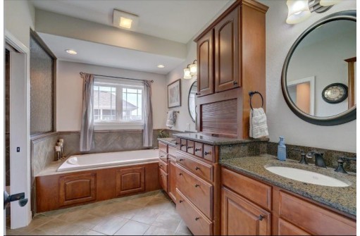 1483 Pebblebrook Trail, Sun Prairie, WI 53590