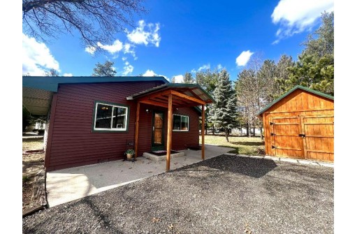 W5738 Evergreen Lane, New Lisbon, WI 53950