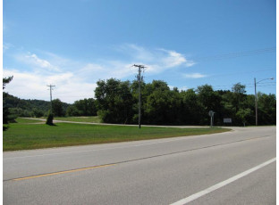 3.68AC Reimann Road Arena, WI 53503