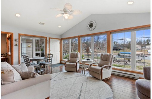 319 Penhurst Way, Nekoosa, WI 54457