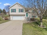 112 Stonefield Circle Mount Horeb, WI 53572