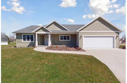 1804 W 5th Avenue, Brodhead, WI 53520