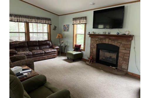 N8033 Park Place Drive, New Lisbon, WI 53950