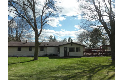 W10172 County Road F, Fox Lake, WI 53933