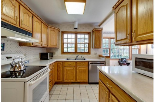 2930 Harvard Drive, Madison, WI 53705