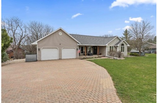 312 N 8th Street, Mount Horeb, WI 53572