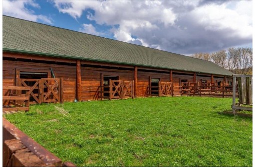 E12311 County Road W, Baraboo, WI 53913