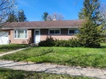 1704 Pershing Place Janesville, WI 53546