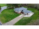 4260 Gotzion Road, Deerfield, WI 53531