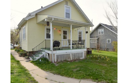 215 N Maple Street, Watertown, WI 53094