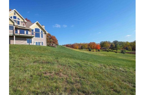 4893 Enchanted Valley Road, Middleton, WI 53562