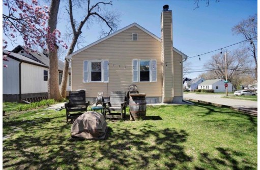 117 Rosemary Avenue, Madison, WI 53714