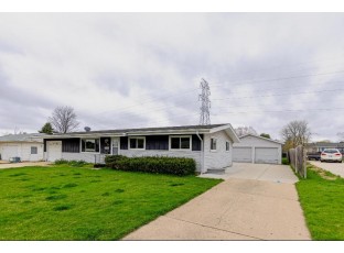 145 N Crosby Avenue Janesville, WI 53548