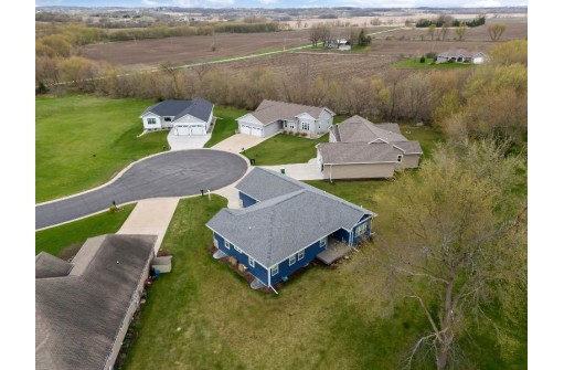 727 Chester Court, Ripon, WI 54971