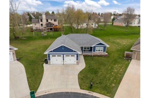 727 Chester Court, Ripon, WI 54971