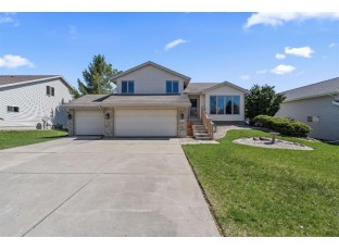 7525 Polar Bear Trail Madison, WI 53719