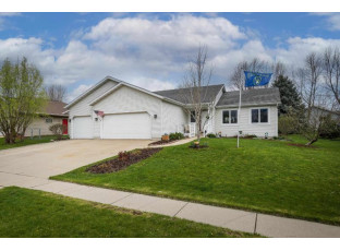 214 Overlook Terrace Marshall, WI 53559