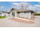 1339 Excalibur Drive B, Janesville, WI 53546