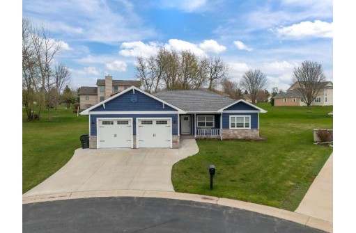 727 Chester Court, Ripon, WI 54971