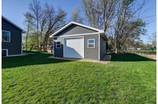 217 Maple Drive, Waterloo, WI 53594