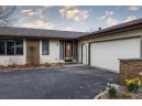 3210 Briar Crest Drive, Janesville, WI 53546