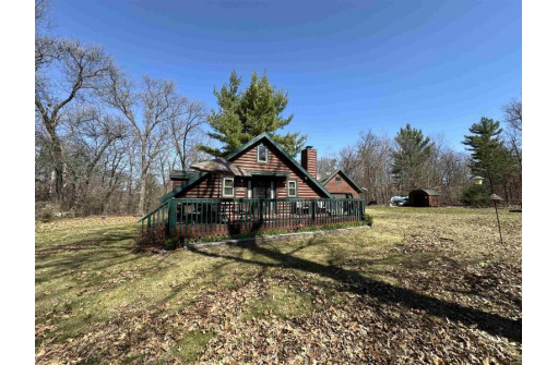 W1620 Cliff House Road, Lyndon Station, WI 53944