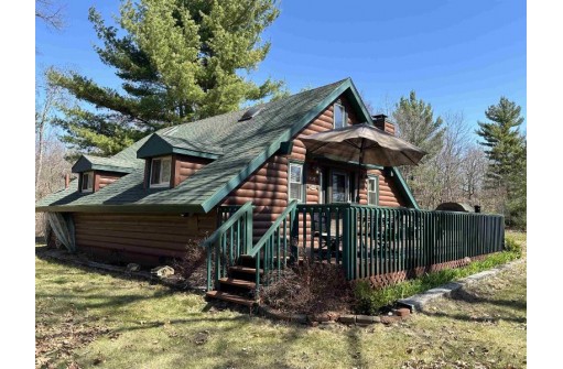 W1620 Cliff House Road, Lyndon Station, WI 53944