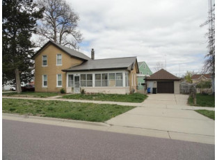 429 W Carroll Street Portage, WI 53901