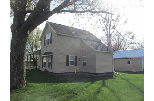 502 N Glendale Avenue, Tomah, WI 54660