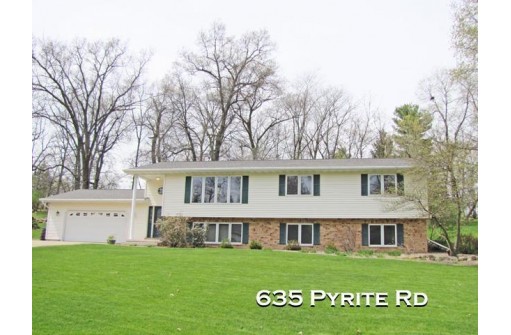 635 Pyrite Road, Platteville, WI 53818