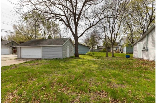 158 N Wacouta Avenue, Prairie Du Chien, WI 53821