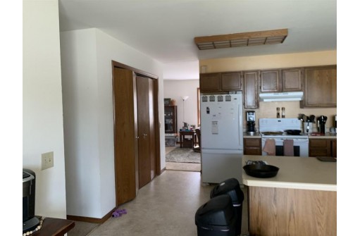 1642 Sapphire Way, Sun Prairie, WI 53590