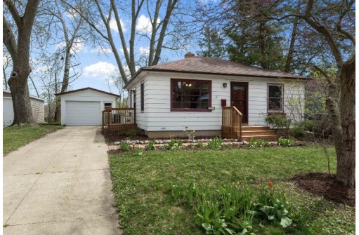 1005 Lorraine Drive, Madison, WI 53705