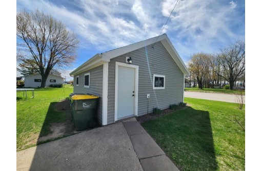 102 N 4th Street, Muscoda, WI 53573