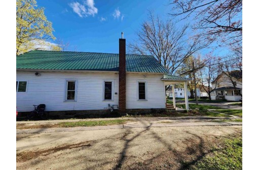 261 N Jefferson Street, Richland Center, WI 53581