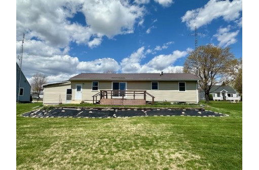 555 11th Street, Fennimore, WI 53809