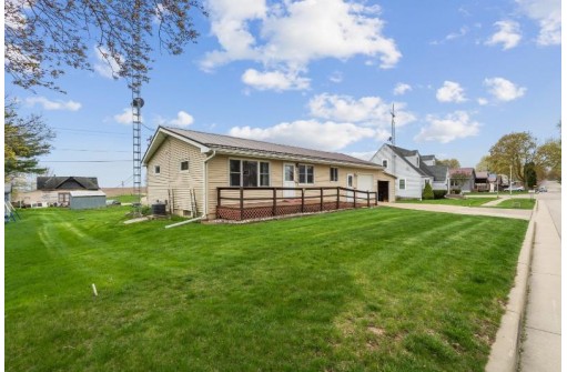 555 11th Street, Fennimore, WI 53809