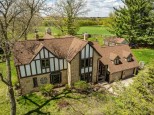 1678 Greenway Road Sun Prairie, WI 53590