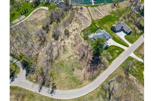 L11 Shore Drive, Green Lake, WI 54941