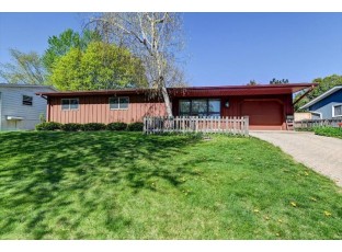 510 Rushmore Lane Madison, WI 53711